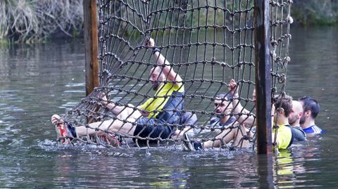 Pruebas de la Gladiator Race en la isla de las esculturas de Pontevedra