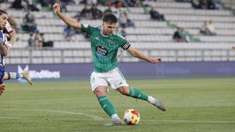 �lvaro Gim�nez, delantero del Racing