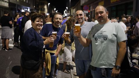 Cantos de taberna en Guitiriz en el primer d�a del Festival de Pardi�as 2026
