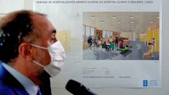 Julio Garca Comesaa, en una visita al lugar donde se crear la unidad de hospitalizacin psiquitrica infantojuvenil en el lvaro Cunqueiro de Vigo