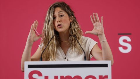 Lara Hern�ndez durante una rueda de prensa.