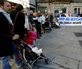 Las familias quieren mejoras en las escuelas municipales.