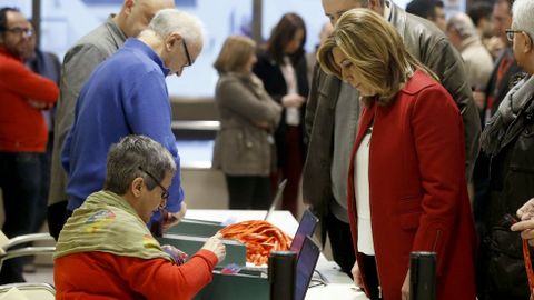 La presidenta andaluza Susana Daz recoge su acreditacin