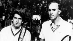 Gimeno (derecha) junto a Manolo Santana