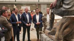 El conselleiro de Educaci�n, Rom�n Rodr�guez; el alcalde de Poio, �ngel Moldes; el presidente de la Xunta, Alfonso Rueda; y el presidente de la Diputaci�n, Luis L�pez; este mi�rcoles en la Escola de Canteiros de Poio