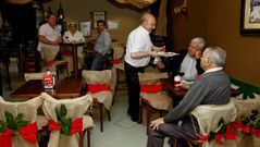 Pinchos irmandi�os en un restaurante de Vimianzo.