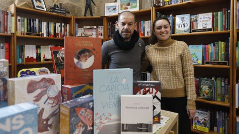 Yaiza Diéguez y Nanín Iglesias, de la Libraría Escolma