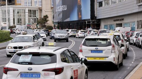 Protesta de los taxistas coru�eses contra los VTC