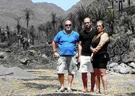 Emilio Barrera, Daniel Barrera y Mary Prol, ayer en Valle Gran Rey.