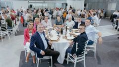 La asamblea de Atave culmin� con una comida y un homenaje a los reci�n jubilados. 