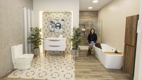 Tatiana Rodr�guez, de Suministros Lar