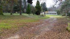 Las instalaciones estn en medio de una amplia zona de gran vegetacin natural