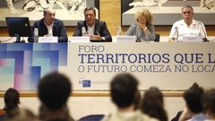 Gonz�lez Formoso durante su intervenci�n en el foro Territorios que lideran