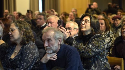 Entrega dos premios Cidade de Pontevedra a Fernando Pintos e Polo Correo do Vento