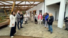 Las antiguas escuelas de Seadur (Larouco) se han transformado en un espacio ldico y cultural.