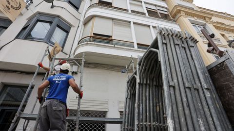 Obras de reforma en un edificio de pisos tursticos en Lugo