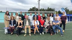 Representantes del Concello y de asociaciones, enel acto