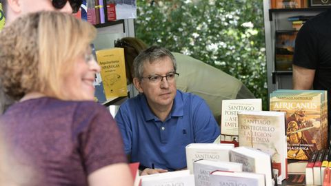 El escritor valenciano Santiago Posteguillo durante la ltima edicin de la Feria del Libro de Madrid