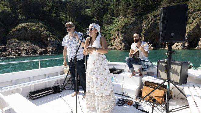 M�sica a bordo de Cruceros Fisterra, unha das actividades estrela do Fisterra Experience