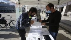 La plaza de Mar�a Pita fue uno de los puntos de votaci�n de los presupuestos participativos