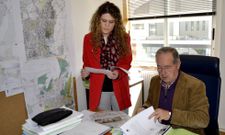 Andrade compareci� ayer junto a la edila Estefan�a Canosa. 
