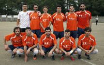 El plantel de A Charca es l�der indiscutible con quince puntos. 