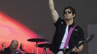David Merino, durante una actuaci�n de La La Love You en el Son do Cami�o.