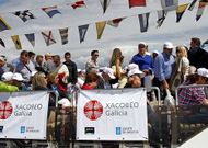 Salida de los catamaranes de Ribeira rumbo a Padr�n.