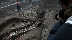 Imaxes das primeiras escavaci�ns no castro de San Vicente do Pino