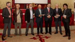 Representantes de la USC, de la familia, con el editor y estudiosos de Alsina y de su diario. 