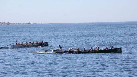 Bandera Femenina Concello de Ribeira. Liga Galega de Traieiras