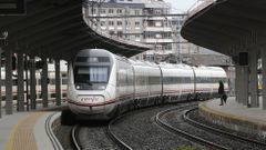 Declaraciones del alcalde y cada uno de los portavoces de la oposici�n en el Concello sobre la variante del AVE en Ourense