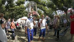�Mira aqu� las im�genes de la misa y la procesi�n de la Guadalupe en Rianxo!