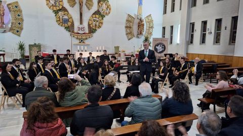 La Banda de Msica da Comarca de Sarria acta en el San Isidro