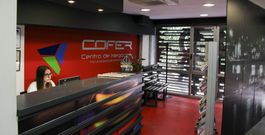 La Confederaci�n de Empresarios cuenta con un centro de negocios en su sede del Cant�n, con varios despachos. 