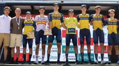 Ciclistas del Padron�s en la Vuelta a Zamora.