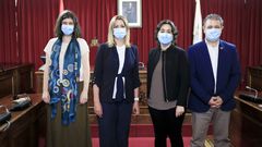 La alcaldesa y el concejal de Urbanismo en junio pasado con las presidentas del COAG Lugo y Galicia