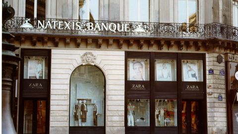 Tienda de Zara en la Opera Façade París, en 1990