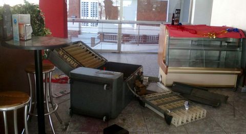 As� se toparon en en N�utico por la ma�ana la cafeter�a. 