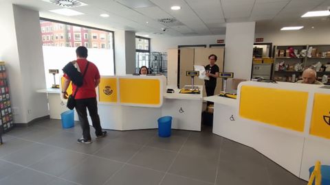 Nueva oficina de Correos en Oviedo