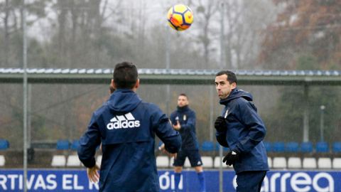 Linares Requexon Real Oviedo.Linares, durante un entrenamiento en El Requexon