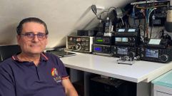 Domingo Molej�n, presidente del Consejo Territorial de Galicia de la URE, aspira a establecer entre 150.000 y 200.000 comunicados durante en este Diploma Xacobeo porque �tenemos muy buena gente operando como radioaficionados en Galicia y no me extra�ar�a que lleg�semos a contactar con 200 pa�ses. Cuantos m�s, mejor�, dice.