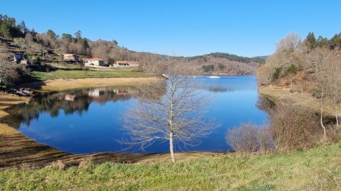 Eiras. El embalse que suministra a la ciudad olvica y su rea metropolitana est al 81 % de la capacidad, solo un 5 % menos que el ao pasado. Puede aguantar seis meses sin recibir aporte de agua. La Cuenca Galicia-Costa baja hasta el 61 %. En febrero del 2021 ocupaba el 91 %.