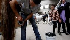 En la escuela h�pica de Vilamar�n se realizan distintos tipo de terapia con caballos.