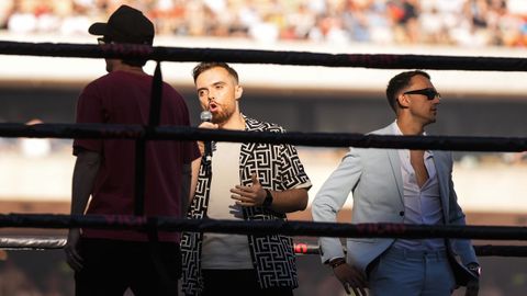 Llanos, el pasado 26 de julio, durante la quinta edición de «La velada del año» en estadio de La Cartuja, en Sevilla.
