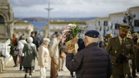 Preparativos en el cementerio de San Amaro