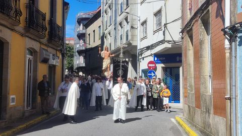 Procesi�n del Resucitado en la parroquia de O Carami�al de A Pobra