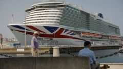 A Coru�a se llena de cruceristas del Arvia