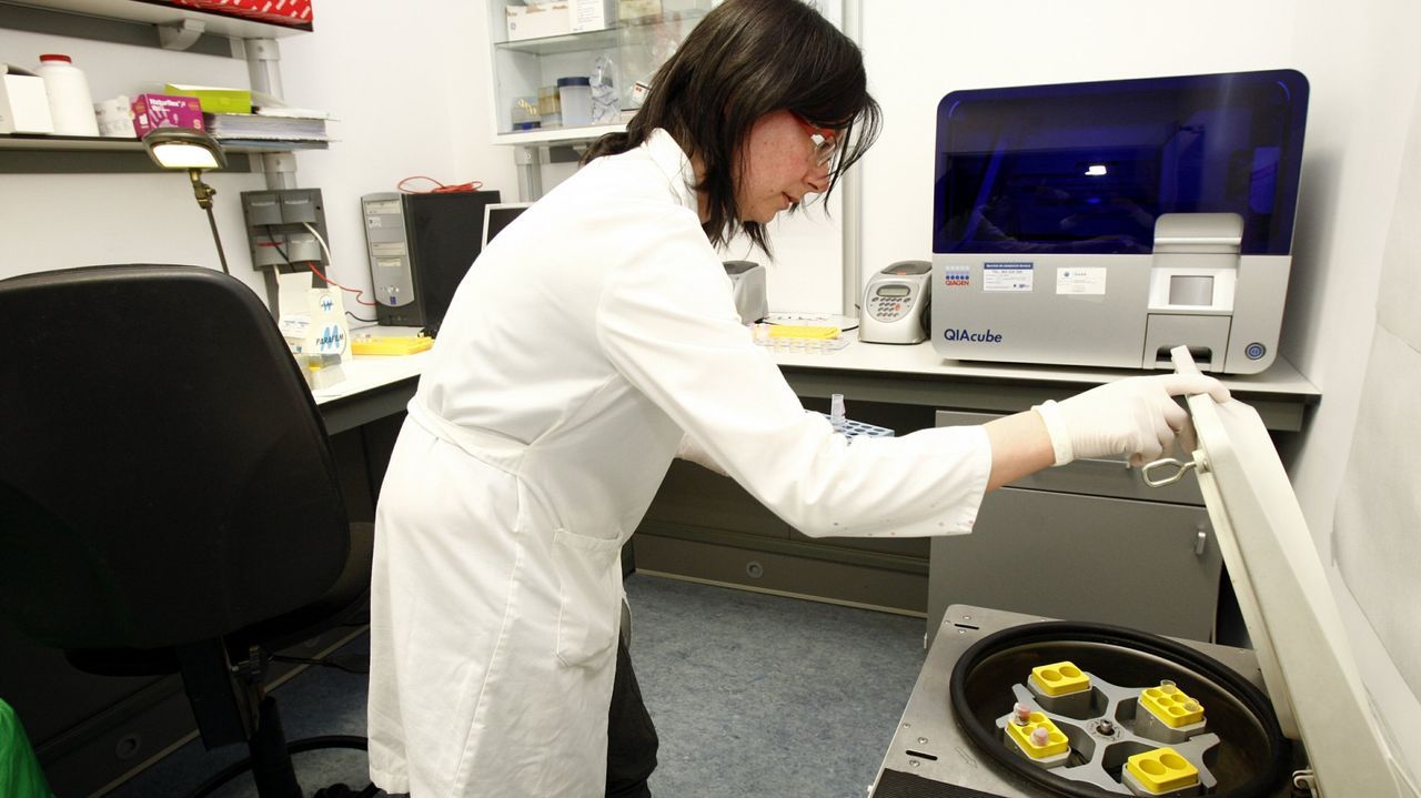 Sanidade diagnosticará con genética en 30 días la ELA y otras enfermedades raras