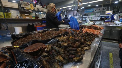 Mercado de plaza de Lugo en vspera de Nochevieja